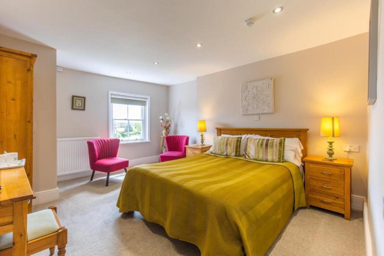 The Globe Inn Wells-next-the-Sea ภายนอก รูปภาพ
