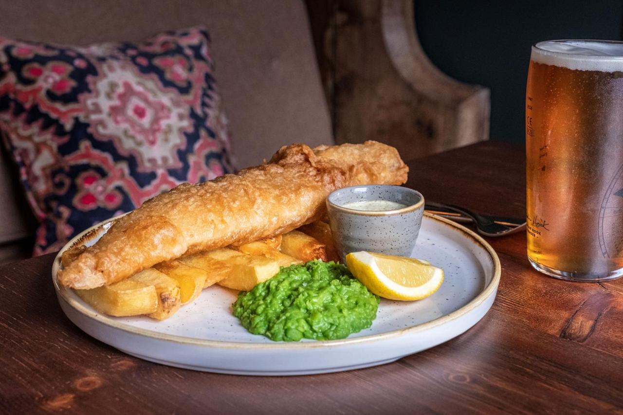 The Globe Inn Wells-next-the-Sea ภายนอก รูปภาพ